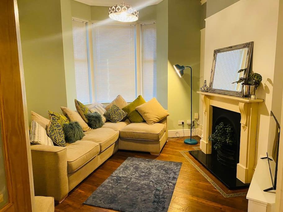 Spacious, Cosy 3 Bedroom House In Preston. Πρέστον Εξωτερικό φωτογραφία